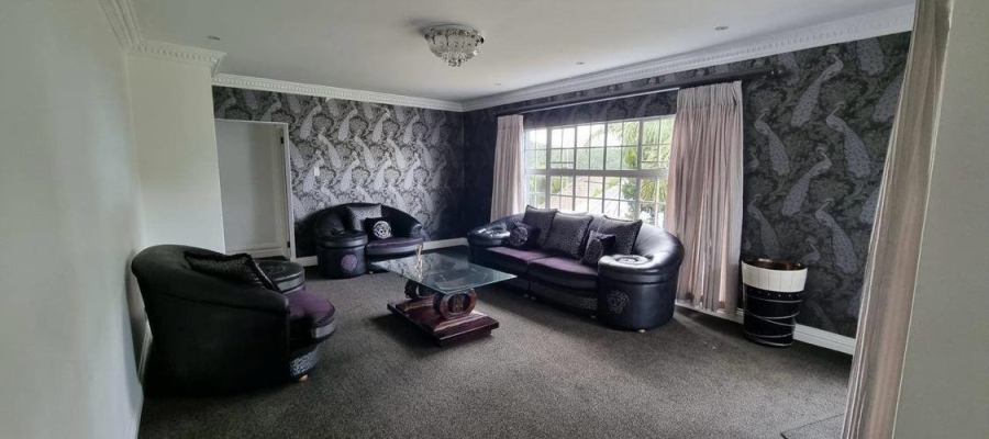 3 Bedroom Property for Sale in Nahoon Valley Park Eastern Cape